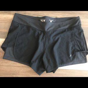 The most comfortable shorts in THE WORLD-